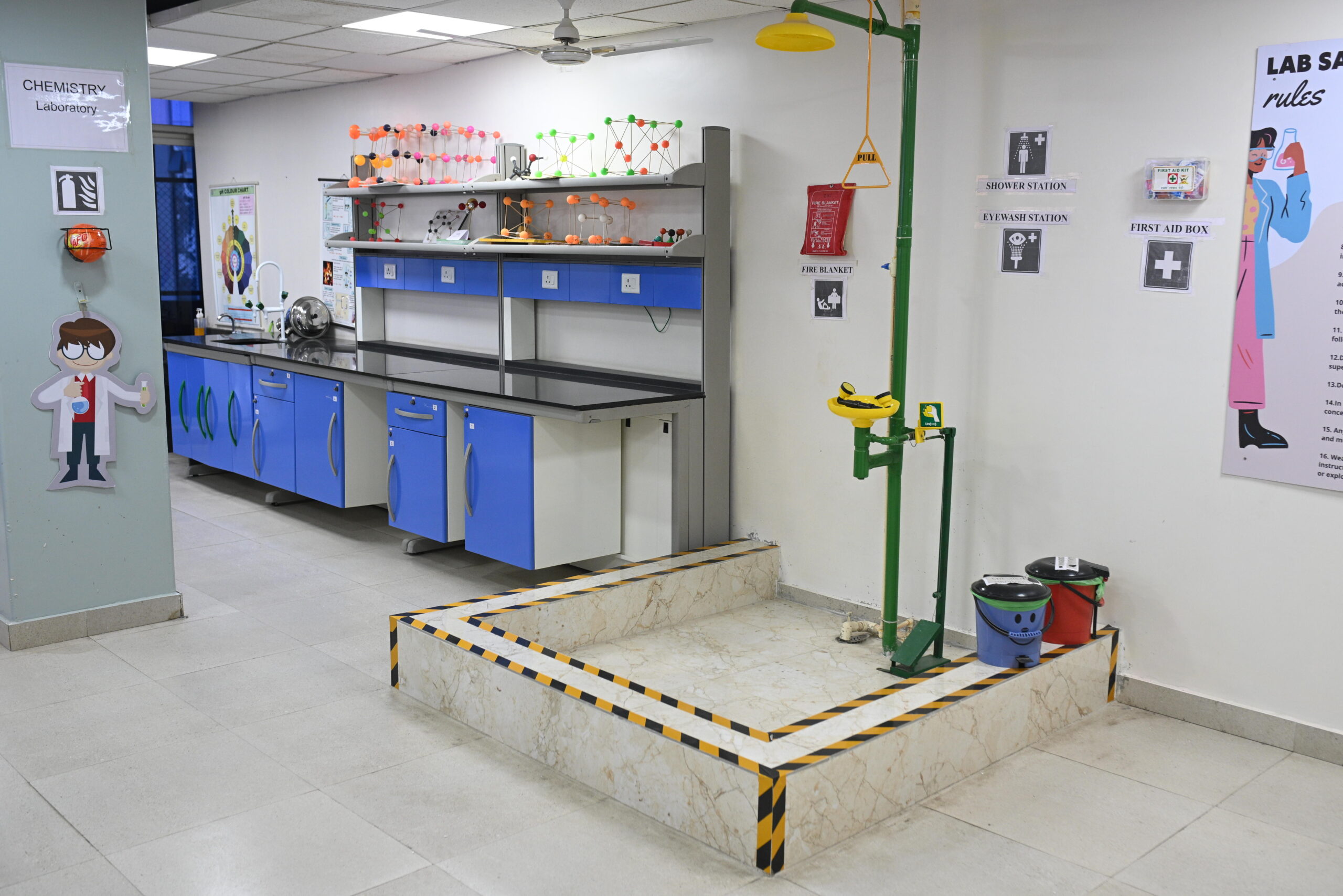 Chemistry Lab (1)